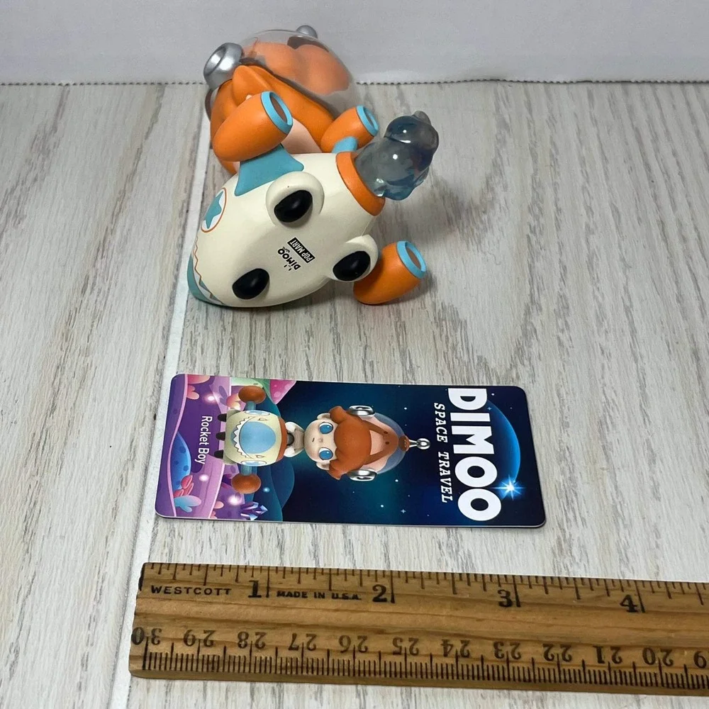 Pop Mart Dimoo World Space Travel Rocket Boy Figure Orange Blue Wheels Ship Box